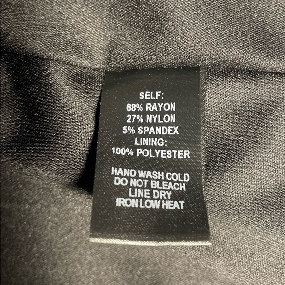 Lulu’s Off the Shoulder Black Mini Dress Size: Medium - Picture 6 of 12